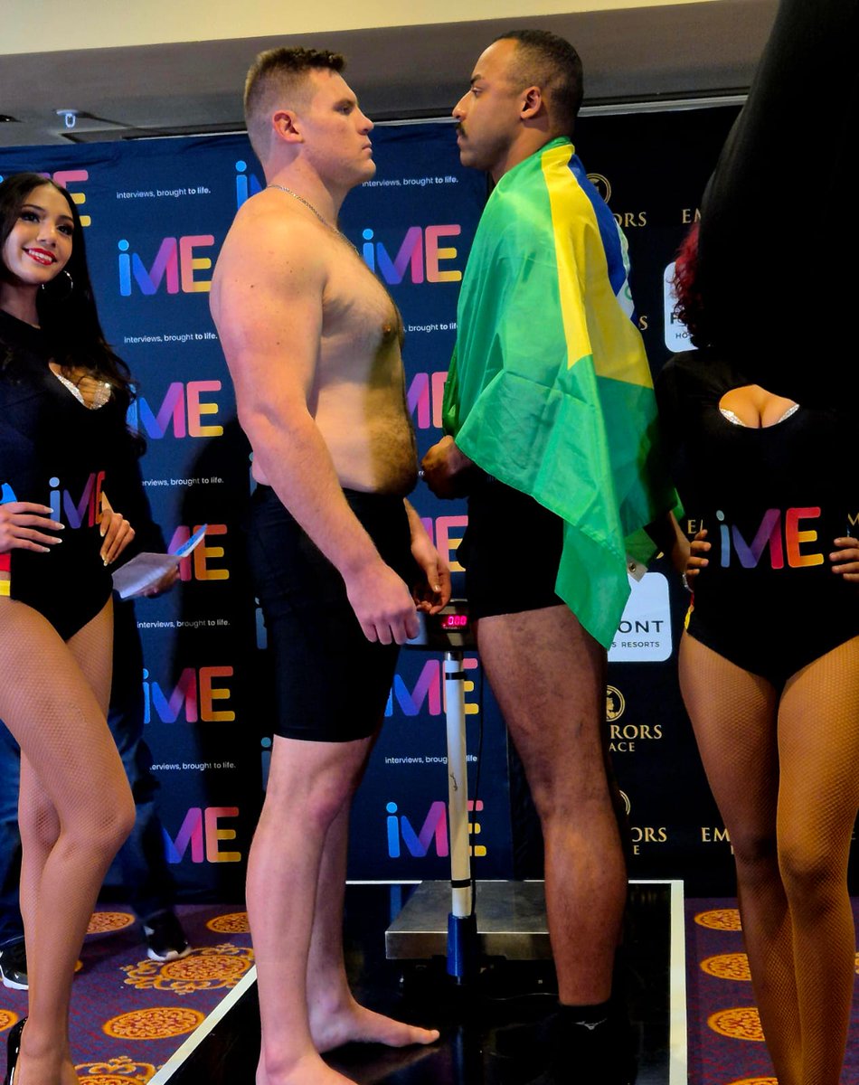 BoxingsaR's tweet image. 🥊 Weigh-ins done. Tension high.

👑 Koopman &amp;amp; Lima ready to battle for the IBO Junior Middleweight Title
🔥 Kuse &amp;amp; Salva locked in for WBC showdown
💥 All fighters made weight - it’s on!

🥊🇿🇦