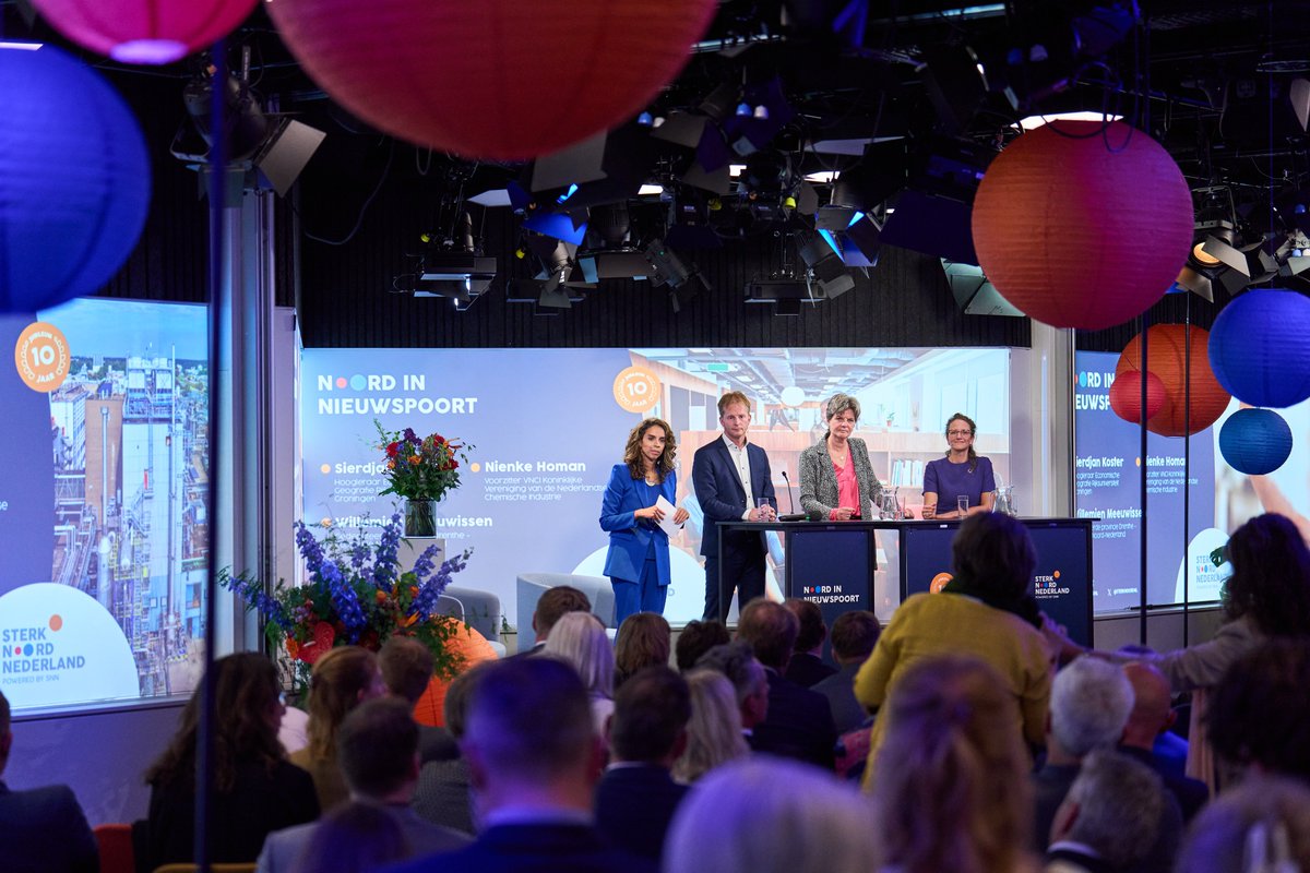 Ons panel tijdens #NIN2025 bestond uit gedeputeerde <a href="/WMeeuwissen/">Willemien Meeuwissen</a>, VNCI-voorzitter <a href="/NienkeHoman/">Nienke Homan</a> en prof dr. Sierdjan Koster: zij gingen in discussie over wat er nodig is om de groeikracht van het Noorden verder te benutten, hoe brede welvaart is opgebouwd uit ecosystemen en welke