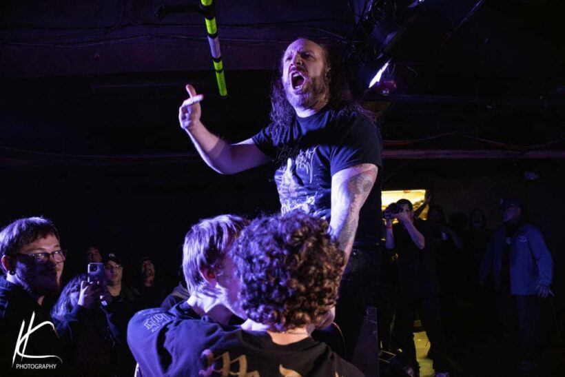 Check out the latest song and video from Concrete, New York’s expert-level purveyors of crossover death metal. decibelmagazine.com/2025/05/30/vid…