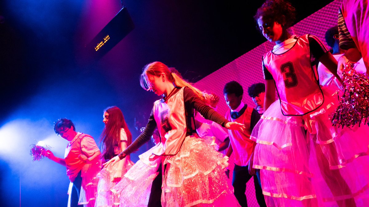 The Maladies is here 🩰✨

Our 16 - 18 Youth Theatre start performances tonight. Join podcasters Leonie, Tamara, Cleo and Izzy as they investigate a mysterious silence, but get more than they bargained for...

🎟️ bit.ly/MALADIES

📸 Harry Plowden