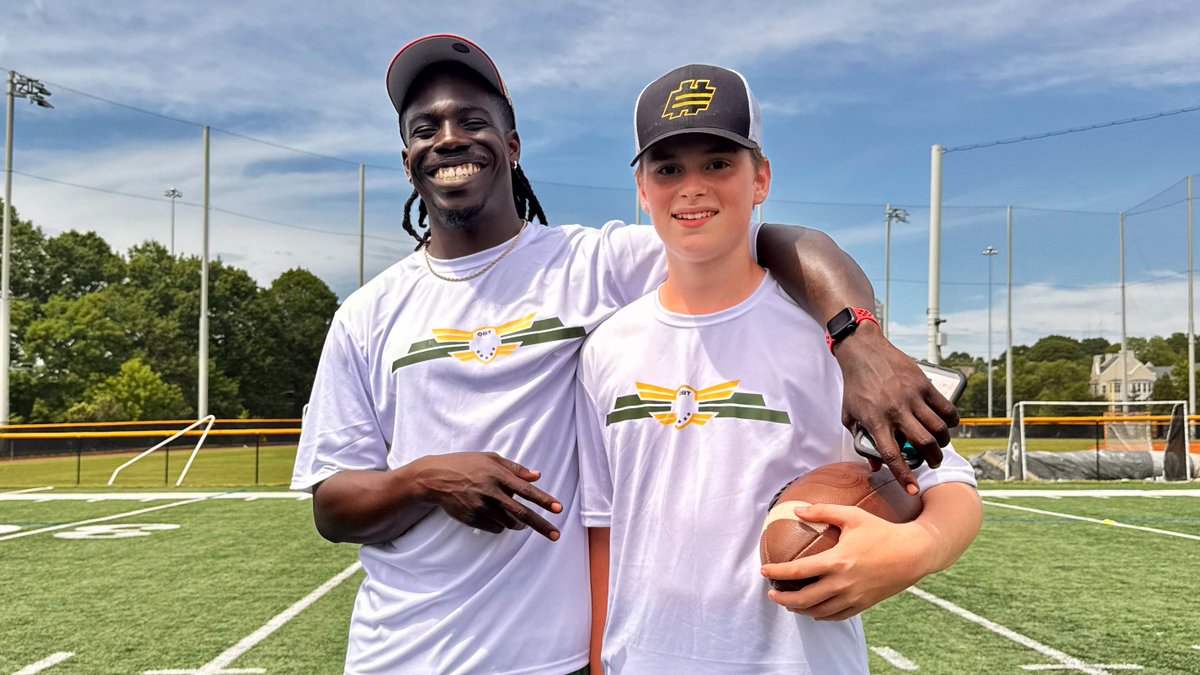 Michael McEvoy (@michaelmcevoyqb) on Twitter photo Awesome time at Quarterback Takeover Flight School in Atlanta!!
Thanks <a href="/QuincyAvery/">Quincy Avery</a> <a href="/Gavin_Greene16/">Gavin Greene</a> <a href="/CoachBeas/">Coach Beas</a> <a href="/qbcoachshorty/">Shai Shorty</a> Awesome time at Quarterback Takeover Flight School in Atlanta!!
Thanks <a href="/QuincyAvery/">Quincy Avery</a> <a href="/Gavin_Greene16/">Gavin Greene</a> <a href="/CoachBeas/">Coach Beas</a> <a href="/qbcoachshorty/">Shai Shorty</a>