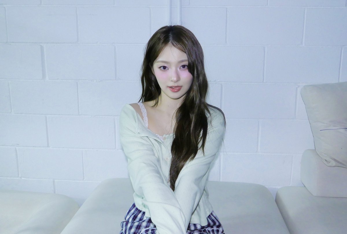 realfromis_9's tweet photo. [🎂] #LEENAGYUNG
HAPPY BIRTHDAY NAGYUNG 🐥

#프로미스나인 #fromis_9
#이나경 #나경
#HAPPYNAGYUNGDAY https://t.co/SEZTeZBkkv