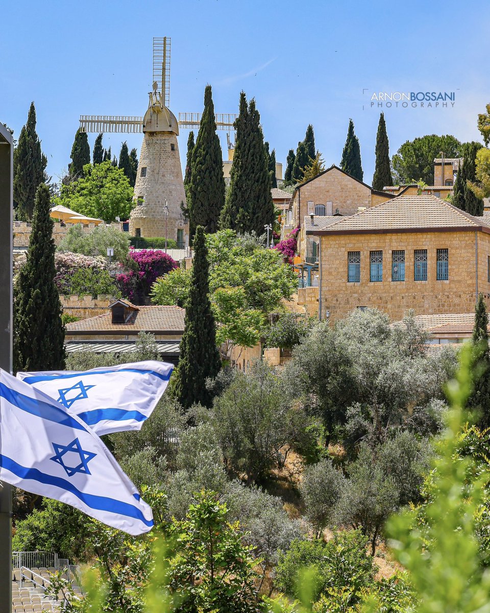 Israel in Nederland (@israelinnl) on Twitter photo Shabbat Shalom vanuit onze eeuwige hoofdstad Jeruzalem 🇮🇱💙
📸 <a href="/ArnonBossani/">ארנון בוסאני Arnon Bossani</a> Shabbat Shalom vanuit onze eeuwige hoofdstad Jeruzalem 🇮🇱💙
📸 <a href="/ArnonBossani/">ארנון בוסאני Arnon Bossani</a>