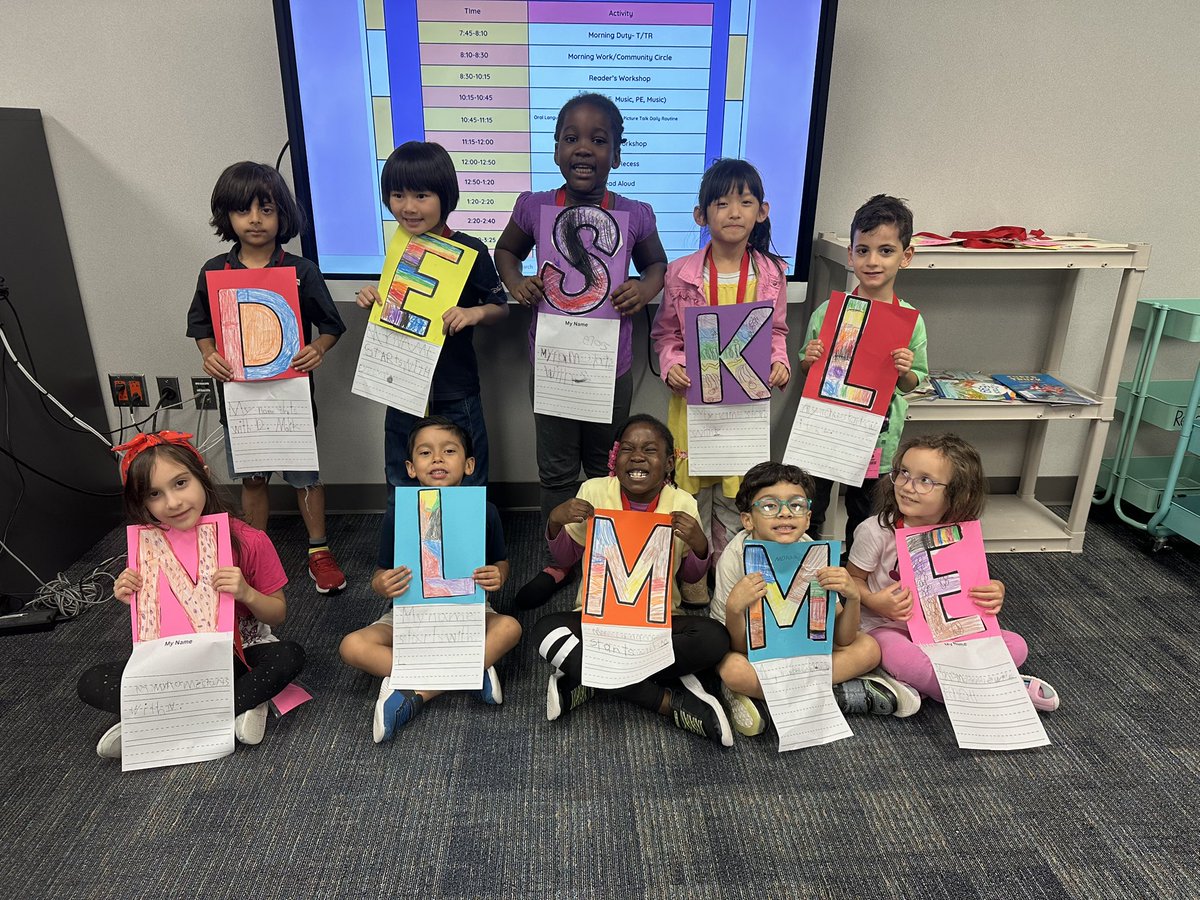 Claytons3rdKISD's tweet image. Kinder is coming home with their first writing piece of KSAT!!! #NEKSAT25 #KatyISD