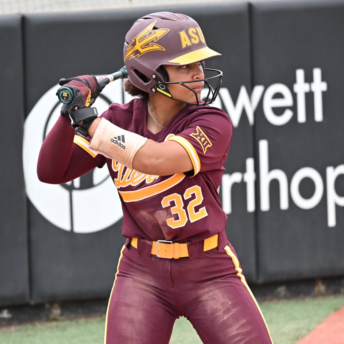 ASUSoftball's tweet image. Happy birthday to our leader behind the plate. Have a great day Sam! 🎂🔱😈
