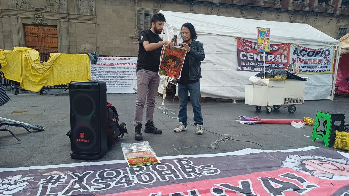 IMER Noticias (@imer_noticias) on Twitter photo 📢 Integrantes del Frente Nacional #YoPorLas40Horas denunciaron la poca claridad que hay sobre el inicio de las mesas de trabajo, previstas para iniciar el lunes de 2 de junio.
En conferencia, acusaron que la clase trabajadora no ha sido convocada para participar.
📸: <a href="/Gynna_H/">Gynna Hernández</a> 📢 Integrantes del Frente Nacional #YoPorLas40Horas denunciaron la poca claridad que hay sobre el inicio de las mesas de trabajo, previstas para iniciar el lunes de 2 de junio.
En conferencia, acusaron que la clase trabajadora no ha sido convocada para participar.
📸: <a href="/Gynna_H/">Gynna Hernández</a>