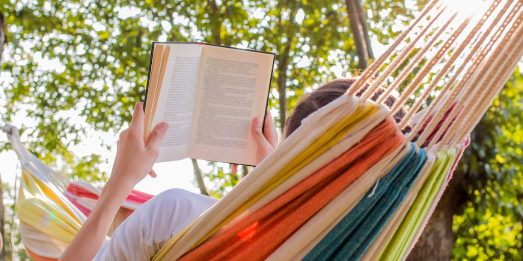 Emory College (@emorycollege) on Twitter photo Ready to unwind this weekend? Relax with one of the recommendations for your latest summer read from our friends at <a href="/EmoryLibraries/">Emory Libraries</a> ➡️ bit.ly/3SWr2cm Ready to unwind this weekend? Relax with one of the recommendations for your latest summer read from our friends at <a href="/EmoryLibraries/">Emory Libraries</a> ➡️ bit.ly/3SWr2cm