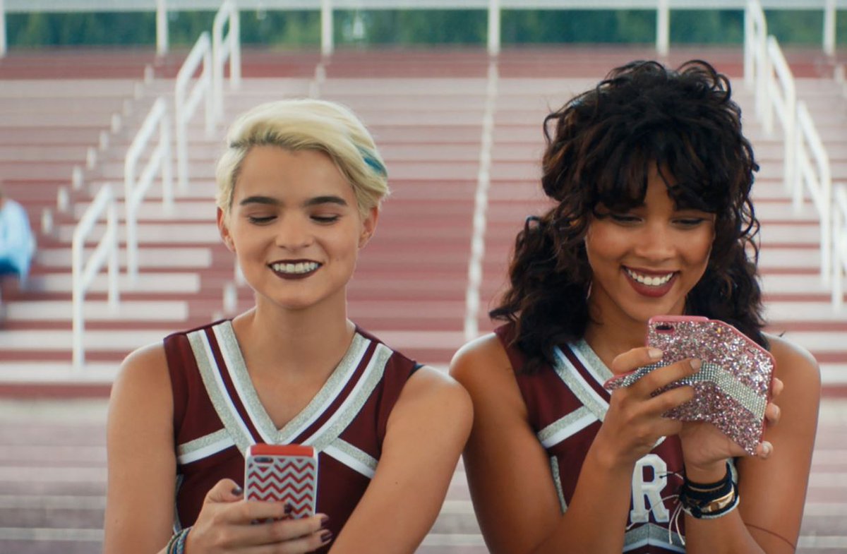 DamonFilmReview's tweet image. Tonight's Film: #TragedyGirls Two high school best friends capture a serial killer in order to learn his ways - as they want to build their social media following by turning their own kills into popularity; soon, however, their friendship is tested as a boy comes between them. B-