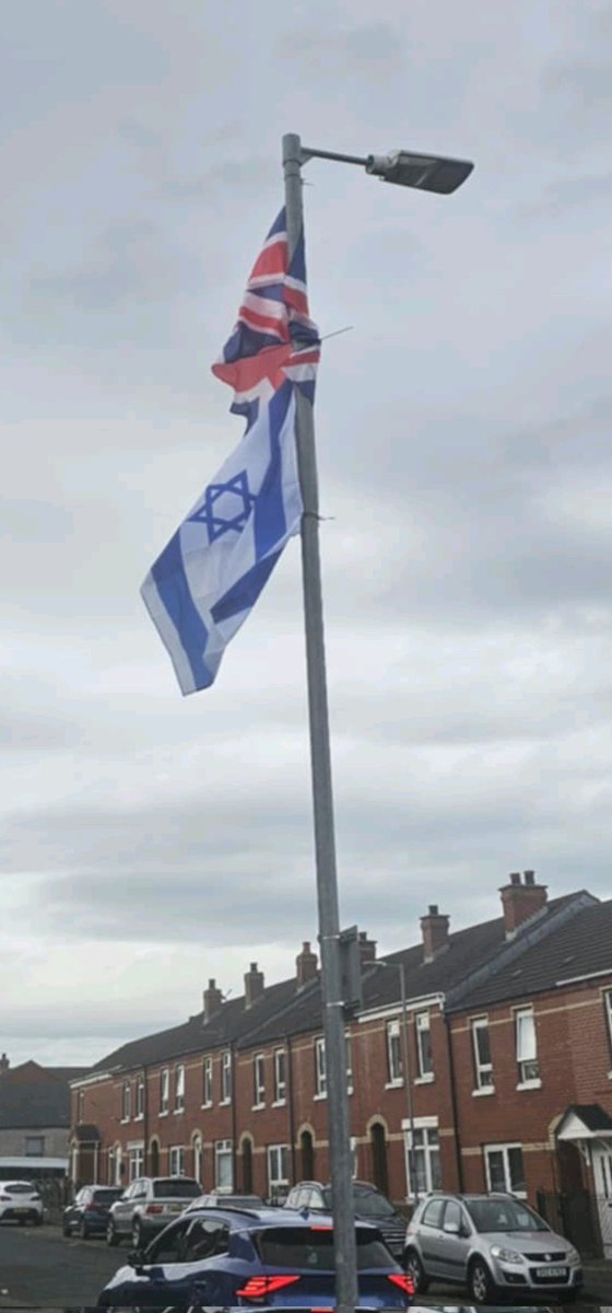 Cairnlodge1's tweet image. #Protestant #Unionist #Loyalist #WestBelfast #Belfast #NorthernIreland stands with #Israel 🎗 💯. ☘️✋🏼👑🇮🇱🇬🇧✡️🙏🏼✝️🪖🎗

#BrothersInArms. #AmYisraelChai 🎗🎗🎗🎗🎗🎗🎗🎗🎗🎗🎗🎗🎗🎗✊🏼🪖