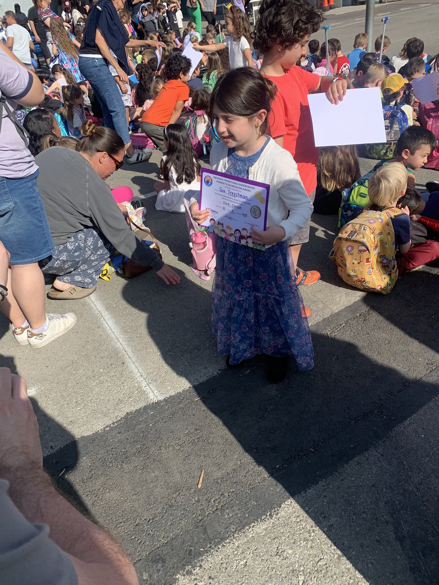 Pamela Damonte VN-VG Community of schools tweet media