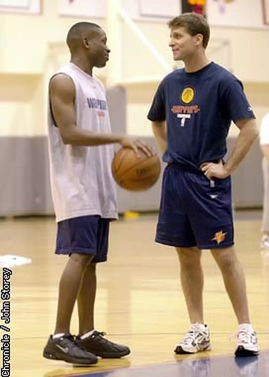Excited to have <a href="/boykinsacademy/">Earl Boykins</a> join the <a href="/USC_Hoops/">USC Men's Basketball</a> staff! Welcome to the Trojan family ✌️ #FightOn