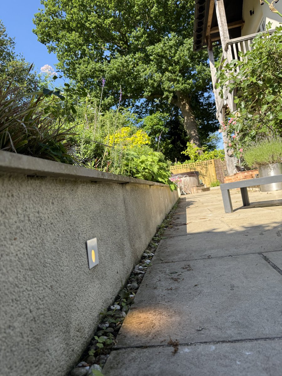 Pete Arrow (@sparkypete_) on Twitter photo Replaced these <a href="/MrResistor2/">Mr Resistor</a> wall lights today. Previous sparks didnt seal the holes. Thes should last a bit longer now πͺπ» Replaced these <a href="/MrResistor2/">Mr Resistor</a> wall lights today. Previous sparks didnt seal the holes. Thes should last a bit longer now πͺπ»