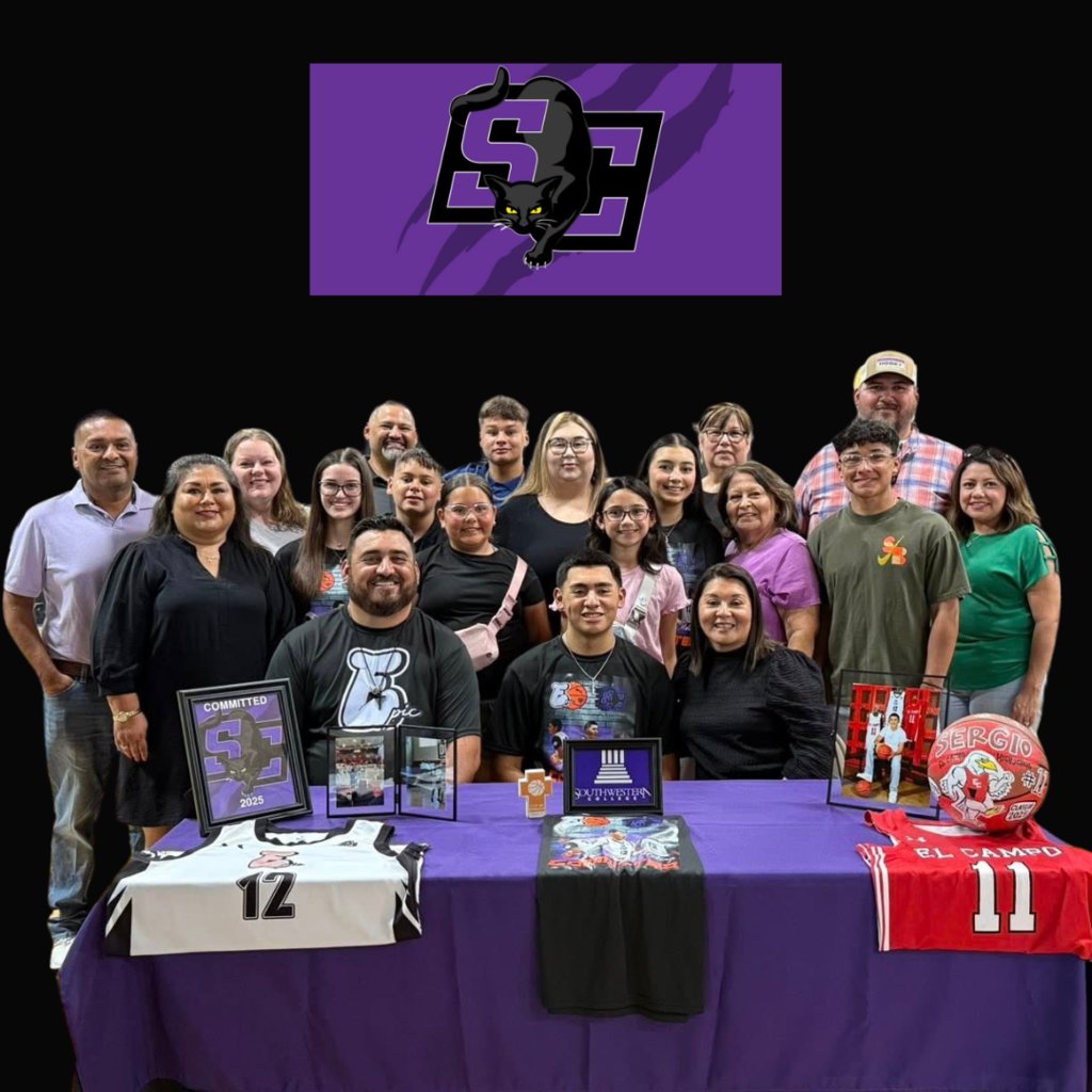 🏀Saturday was Signing Day for Sergio Molina🎉
Sergio will be taking his talents to Southwestern College in Winfield, Kansas, where he will compete at the collegiate level! Congratulations and Go Jinx!🐈‍⬛