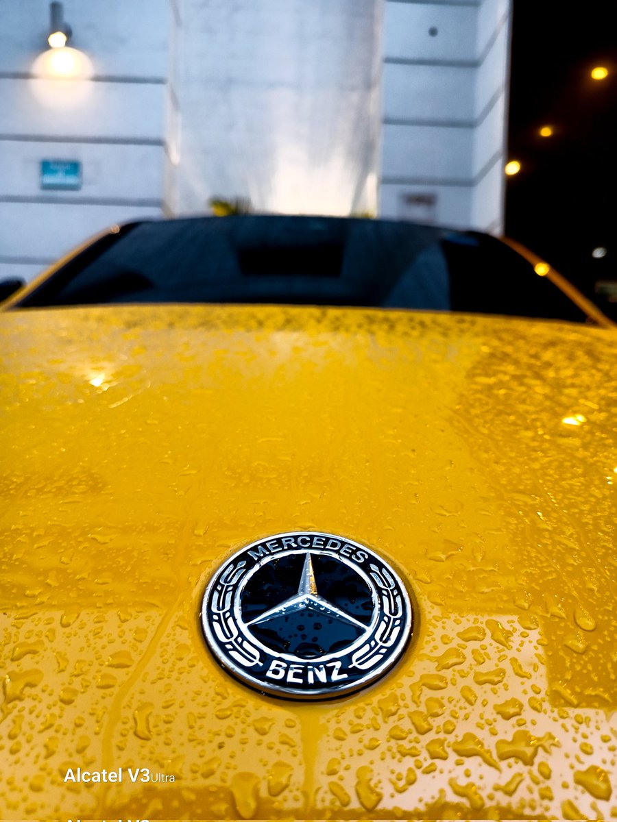 sidmalakar200's tweet image. Some shots captured using the all new @IndiaAlcatel ALCATEL V3 ULTRA powered by @MediaTekIndia
#Alcatel #AlcatelMobile #AlcatelInIndia #AlcatelV3Series #NXTPAPER #Flipkart 
@SANJEEVRATHI76