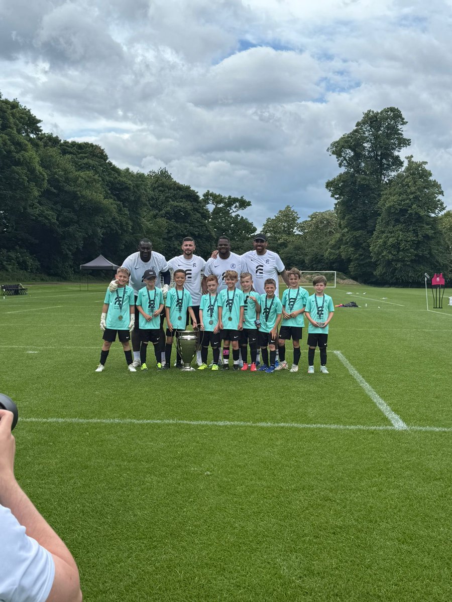 Shane Long tweet media