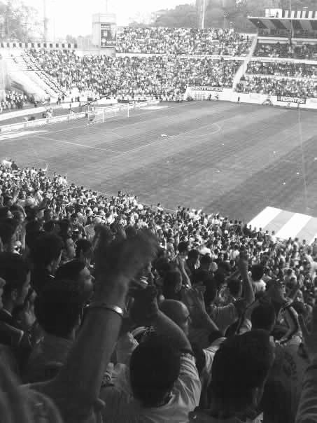 KAPALI ÜST,
HAYAT ALT ÜST...

Talebimiz meşru ve adaletlidir...
Mevcut yönetimden bu konu özelinde radikal bir karar bekliyoruz.
#Gyç
#4107TribüncüKapalıÜste