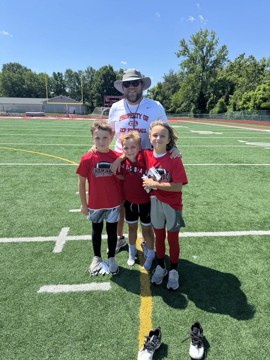 Youth <a href="/ccpfootballteam/">Chaminade Football</a> camp with the nephews to kick off the summer! #EstoVir
