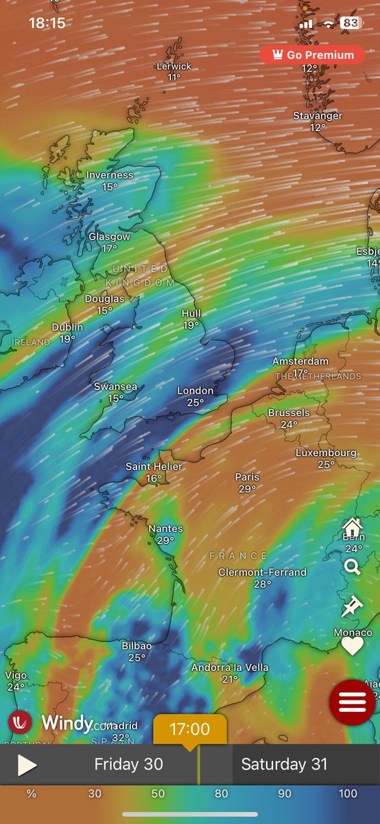 Plenty of persistent contrails over Sussex this afternoon, along with high humidity at 34,000ft - it’s almost as though you can predict and explain this stuff 🤔