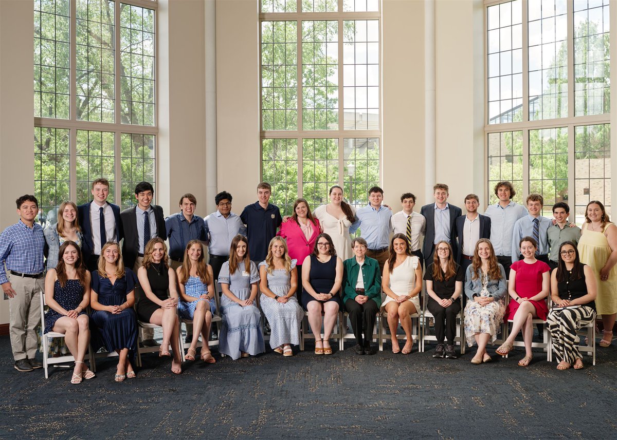 Congratulations to these Glynn Honors Scholars majoring in the sciences for their exceptional academic achievement, dedication to original research, and commitment to interdisciplinary inquiry. #ND2025

Learn more about the Glynn Family Honors Program: glynnhonors.nd.edu