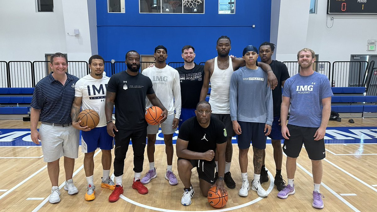 Great week in the gym with this group!! Learning everyday 📚 ✏️
