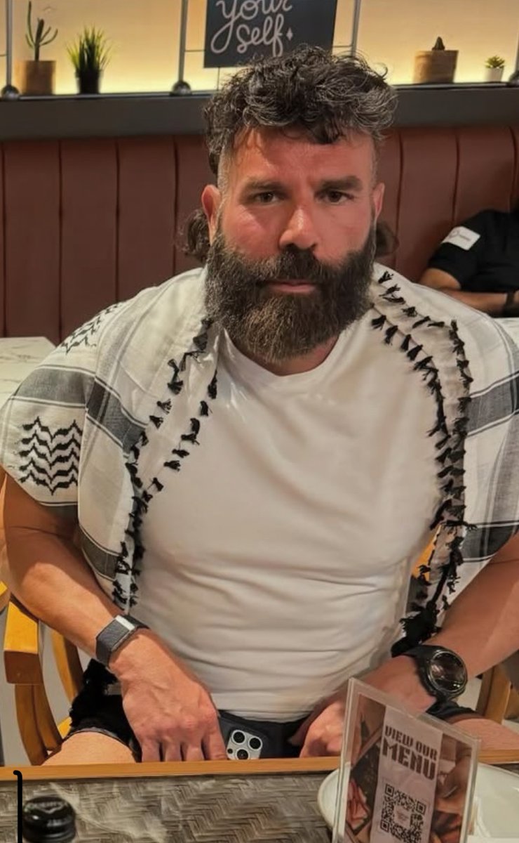 Dan Bilzerian: 

I don’t believe in a two-state solution. Israel in its entirety should be given back to its rightful Palestinian owners.

Do you agree?