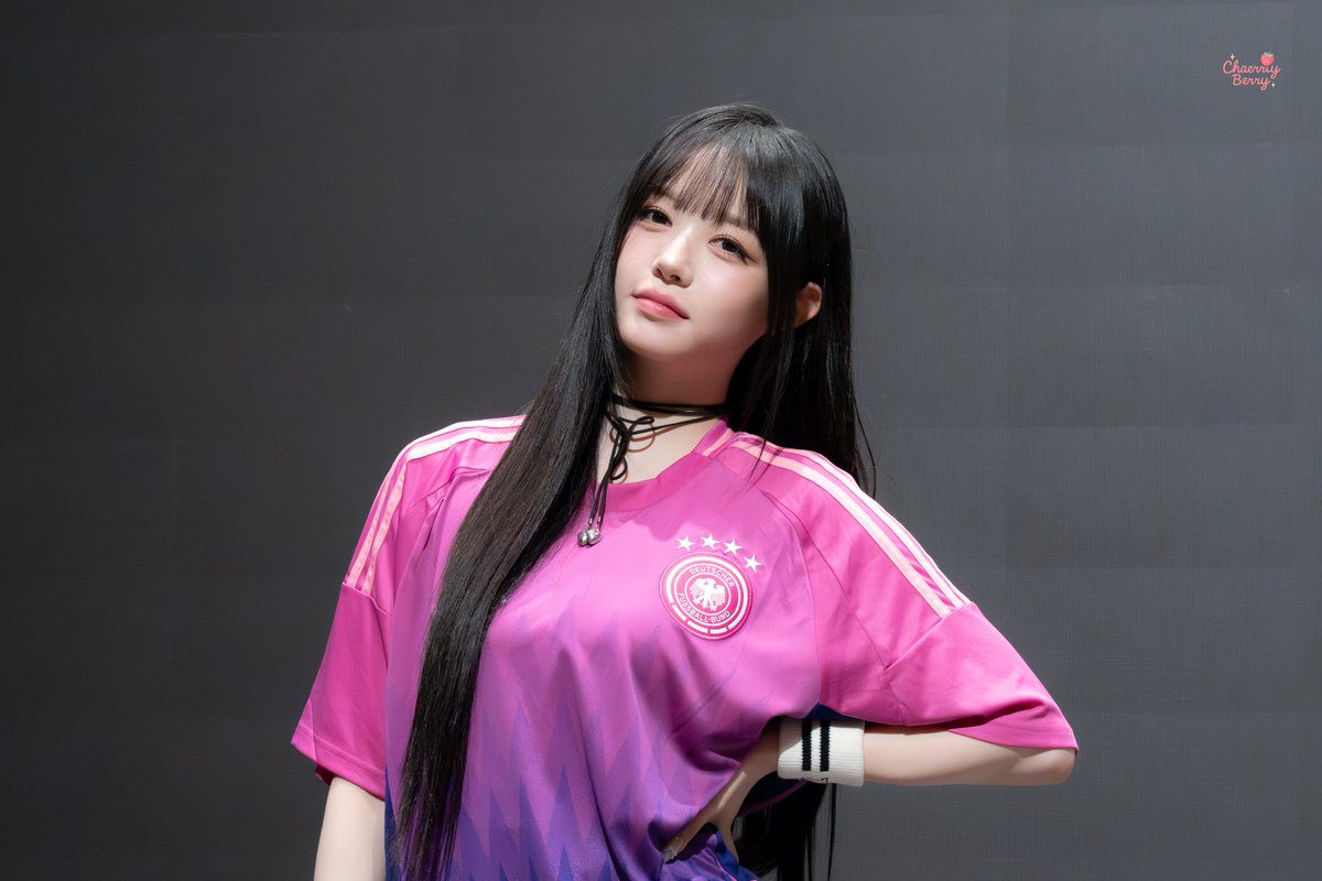 250530  

#김채원 #KIMCHAEWON #CHAEWON #트리플에스 #tripleS