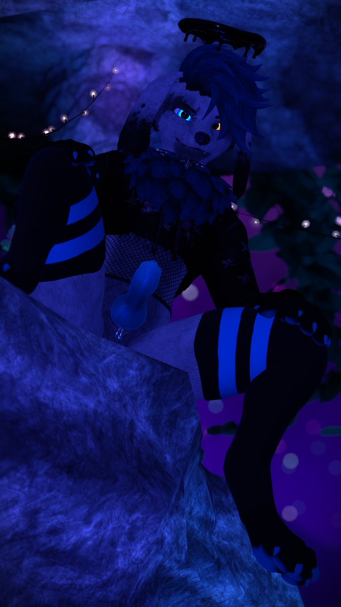 I'm just hanging around, Don't mind me~ 
What, You see something you like?~ 🩵

Pic by me :3 📸