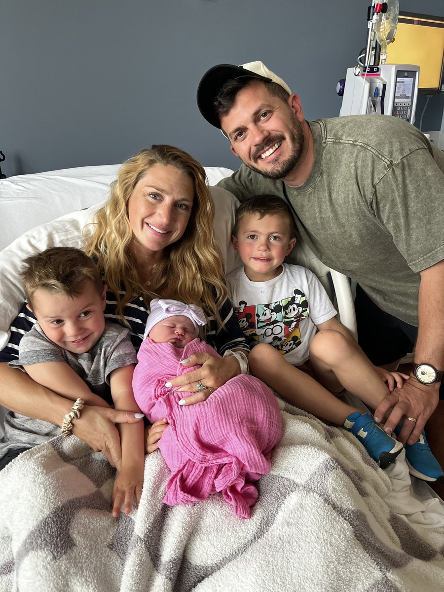 Blessed to welcome Parker Anne Windle to the family this week! Introducing our starting 5! 🏀