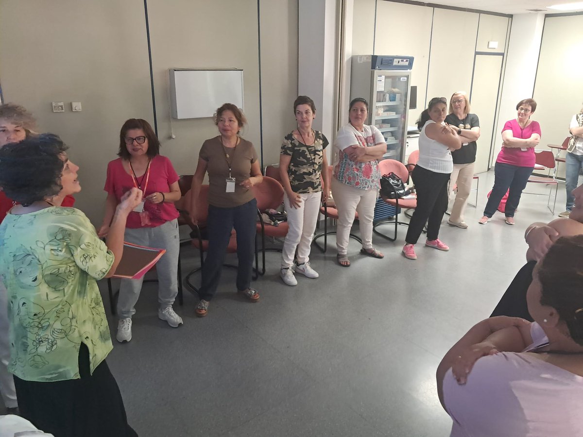 Nuestro taller sobre la menopausia  tiene como objetivo principal brindar información y apoyo a las mujeres que están transitando o han pasado por esta etapa, para que puedan vivirla de forma más informada y cómoda, con una mejor calidad de vida y mayor empoderamiento.