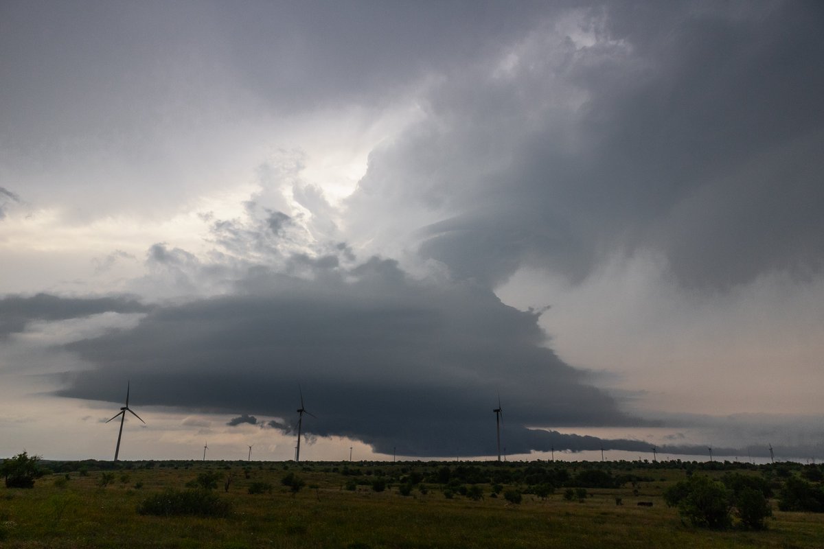 Fabulous supercell West of Albany TX last night
