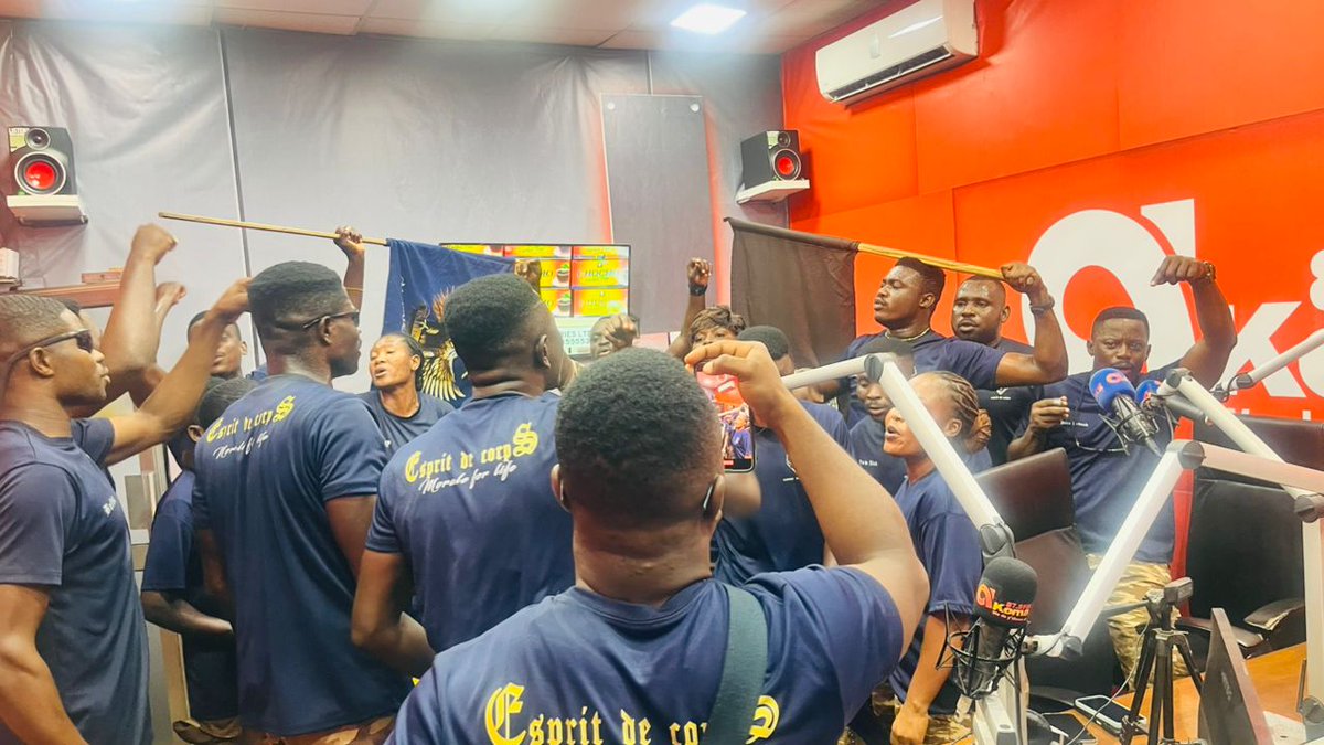 AKOMA 87.9 FM tweet media