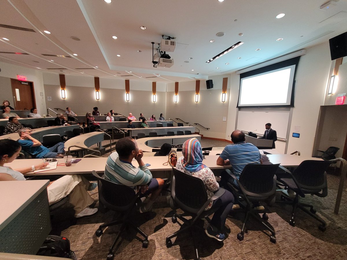 Neuro_Nada's tweet image. A week ago, I defended my PhD thesis about the role of REV-ERBs in astrocytes in neurodegeneration. None of this was possible without the support of my family, my PI, my wonderful lab and my friends. Now onwards into clinic

#PhDone #mstp #washumed