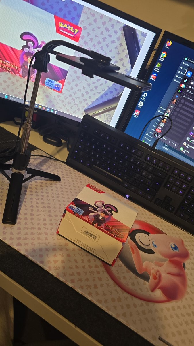 Parky4h's tweet image. DOING A LIVE BOX BREAK OF DESTINED RIVALS!!! NOW!!!!!
@kick @KickCommunity @PokemonTCG @Pokemon #boxbreak #DestinedRivals #Pokemon #PokemonTCG 
kick.com/parky-poweredby