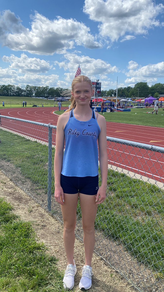 Congrats to Audrey Holle for placing 4th is 3A girls high jump