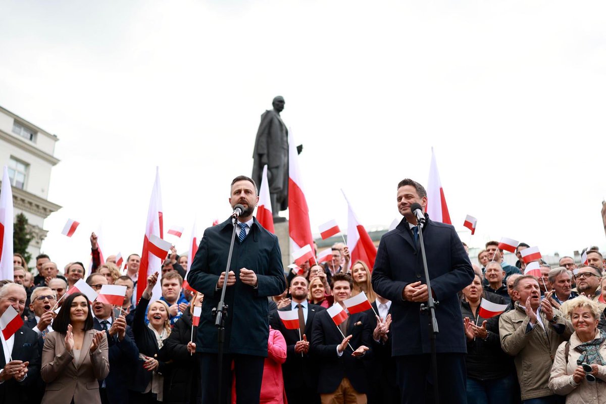 Stawką tych wyborów jest bezpieczna Polska. Dlatego potrzebujemy prezydenta, który łączy, który współpracuje i daje gwarancję, że wszyscy się zmieszczą pod biało-czerwoną 🇵🇱 Który jest autentyczny, szczery i uczciwy. Takim prezydentem będzie <a href="/trzaskowski_/">Rafał Trzaskowski</a>. Rafał, do zwycięstwa!
