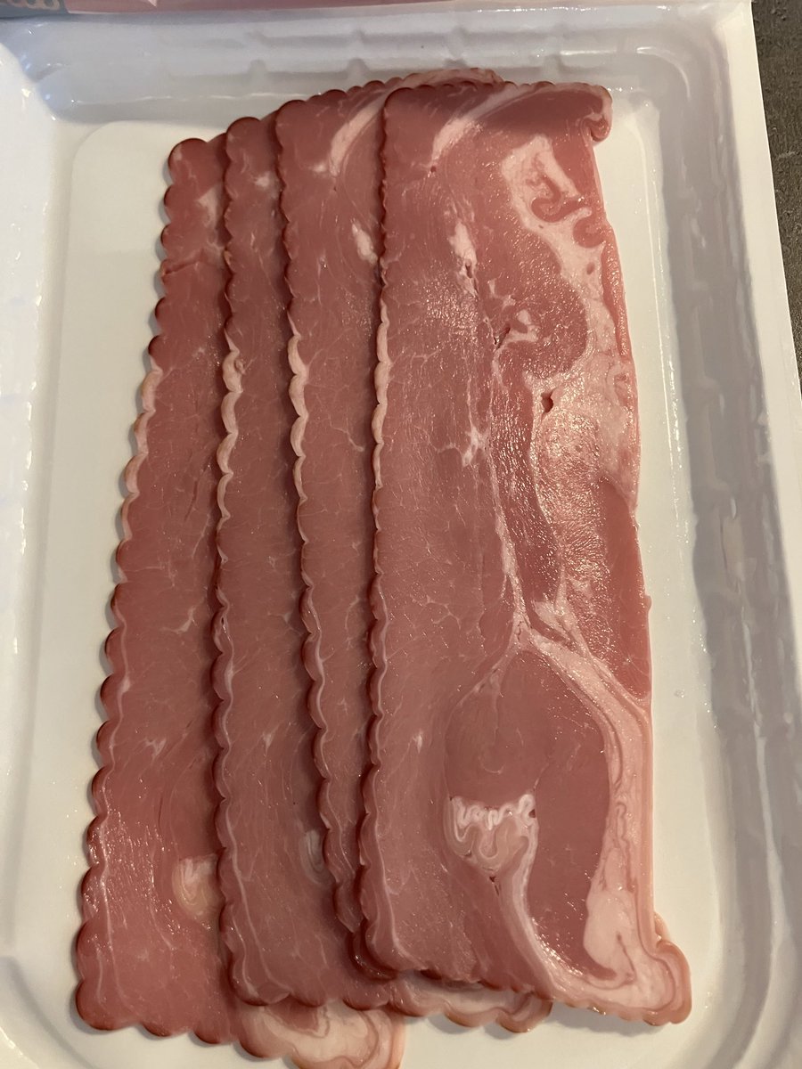 KrisBlackRose's tweet photo. Searing my #veal #bacon is the best part of this Friday…. #hardweek #welcomeweekend https://t.co/IaAGx0GsnX