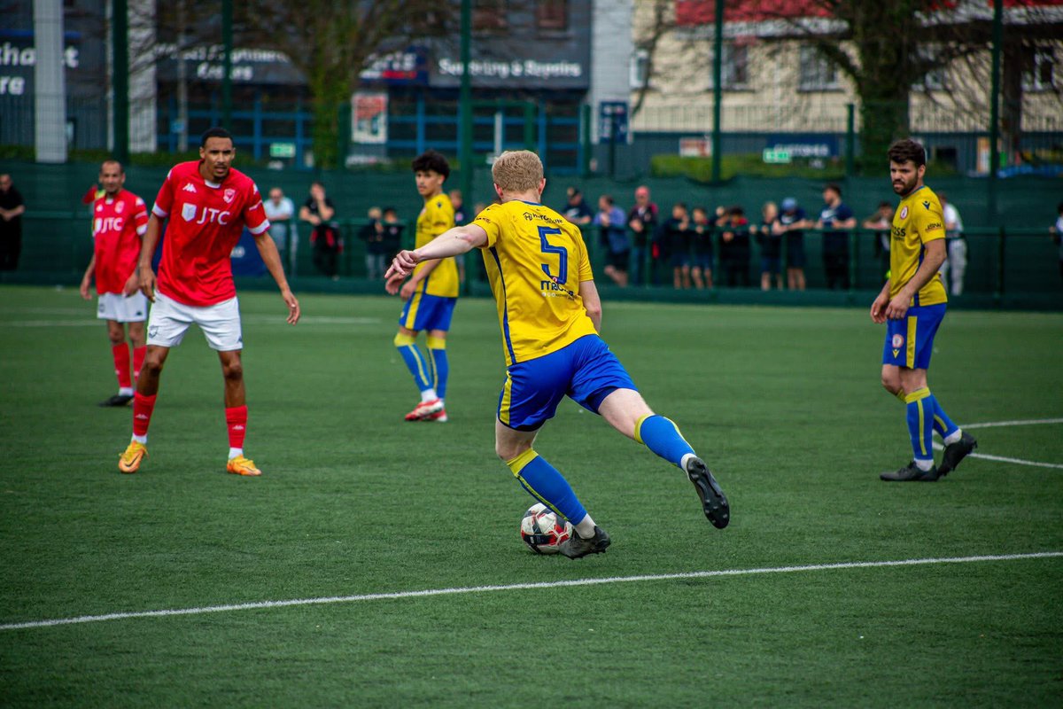 Tommy Smith (@tommysmith4) on Twitter photo Gutted to see <a href="/JClark_8/">Jordan Clark</a> move on he’s been a top gaffer and a massive part of my football these past 2 years thank you❤️
Huge thanks to the management team, @Redhillfc and the fans for all the support really enjoyed my time.
Whether it’s here or a new challenge, I’m ready 📞⚽ Gutted to see <a href="/JClark_8/">Jordan Clark</a> move on he’s been a top gaffer and a massive part of my football these past 2 years thank you❤️
Huge thanks to the management team, @Redhillfc and the fans for all the support really enjoyed my time.
Whether it’s here or a new challenge, I’m ready 📞⚽