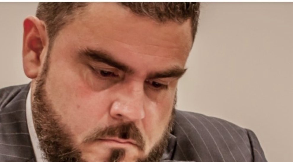 waraujo64's tweet image. El ladrón y sinvergüenza del @HsilvAvalos cree que seguirá impune…hasta ubicado está por la autoridades del gran país…el cree que el último piso del edificio en Maryland donde se esconde lo protegerá…jajajaja😂

¡LADRÓN y SINVERGÜENZA!

La lista avanzó …tu sigues…