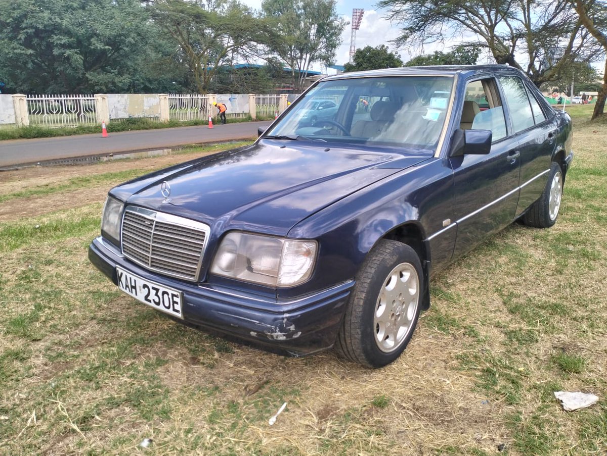 SirKenneth_'s tweet photo. MERCEDES BENZ W124
E220
111 Engine
2200cc
Petrol
Automatic
16" Alloy Rims
Asking: Ksh. 590,000/- Neg
Enquiries : ☎️0724345550 - SirKenneth
🌐https://t.co/KBg1ewRldj
#StageManaged Koimburi #HomaBayFocus #MashemejiDerby Kenya Ngugi wa Thiong'o President Ruto Delivers Samia https://t.co/upEKDss38h