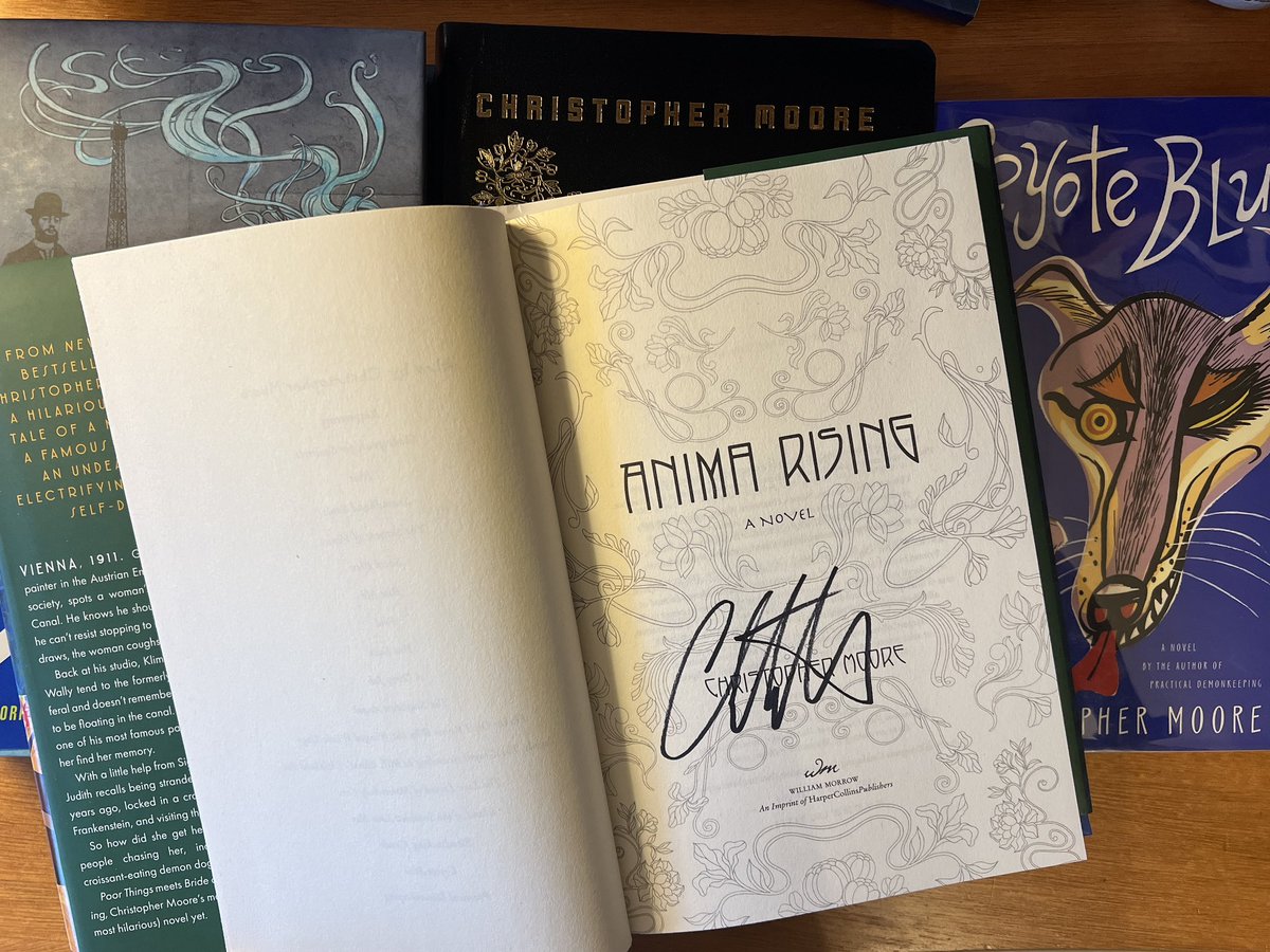 I attended a Christopher Moore author appearance at  <a href="/AndersonsBkshp/">Anderson's Bookshops</a> ! He delved into his writing &amp; new novel Anima Rising. Got to chat with him while he signed 3 books! Glad he told me about the online bonus material for Sacre Bleu. <a href="/TheAuthorGuy/">Christopher Moore</a> #ChristopherMoore #AnimaRising