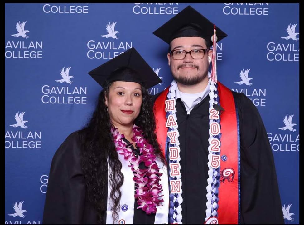 GavilanCollege's tweet image. After nearly 20 surgeries, Breianna Hernandez returned to Gavilan College. Her inspiration? Her son, Hayden.

This spring, they graduated together.

She got back in the game. And she finished strong.

#GavilanCollege #GetBackInTheGame #GavGrads