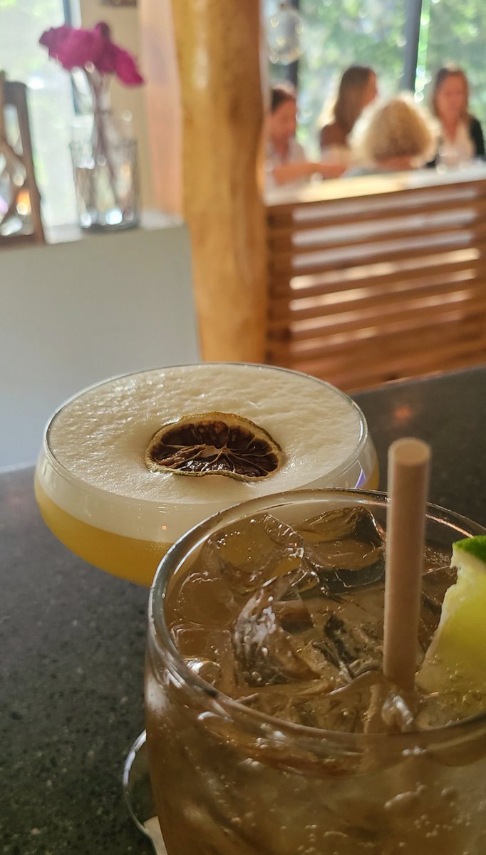 Our feature cocktail "little chick" on repeat all night! #nanaimo #thenestbistro