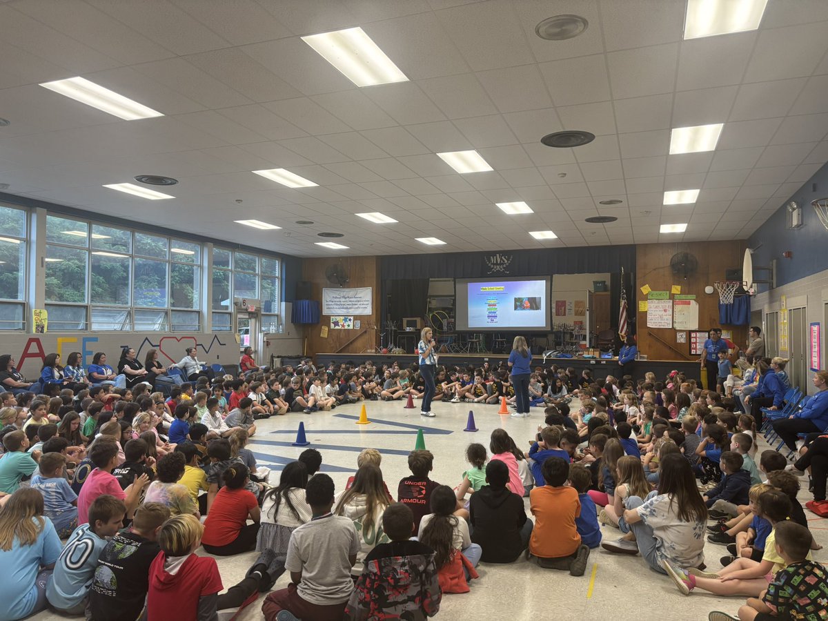 Middletown Village students participating an Afternoon Meeting/Closing Circle led by the Village Special Education staff (Club Ed)to kick off our monthly theme of #Determination! #MVSGriffins #MTPSPride