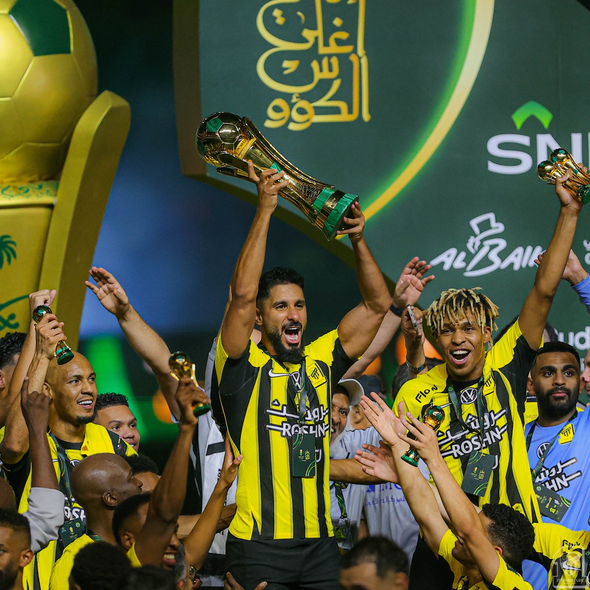 ittihad's tweet photo. 📸| من تتويج أبطال كأس الملك 2025 https://t.co/2YzS6o98Xe