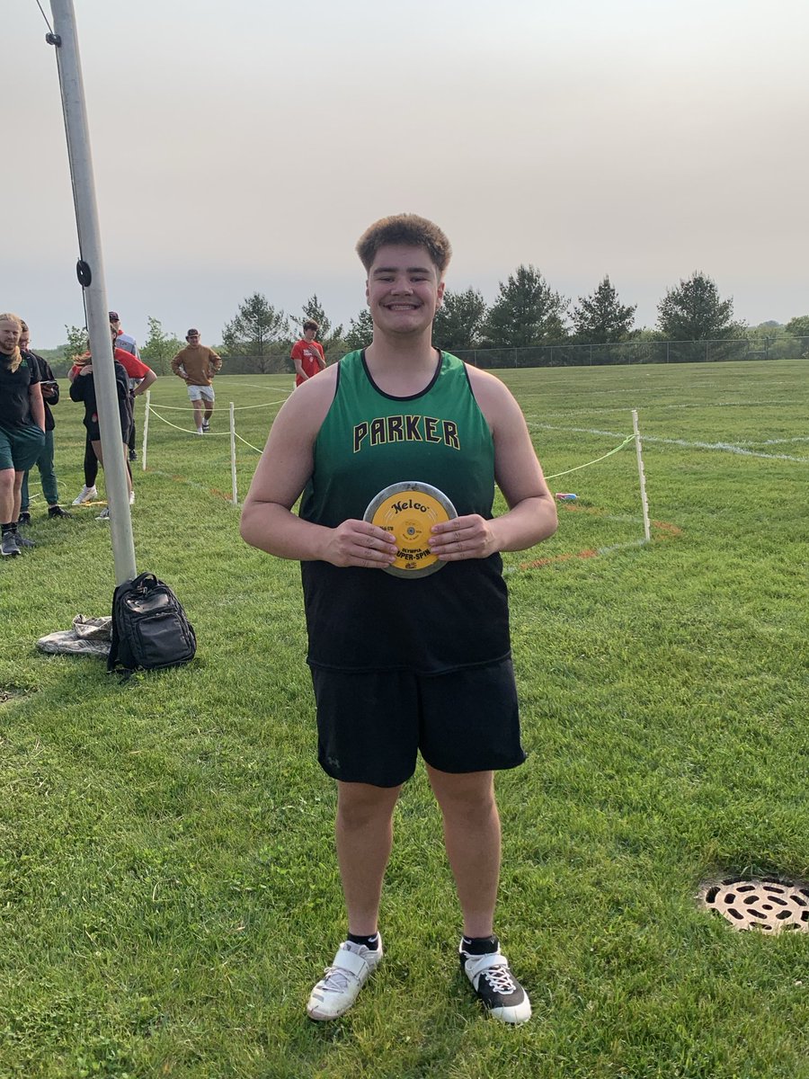 PHS_BoysTrack's tweet image. Ticket Punched and a SCHOOL RECORD! Gavin Meier throws 166-05 to place second in the sectional qualifying for STATE! Congrats!! #Statebound