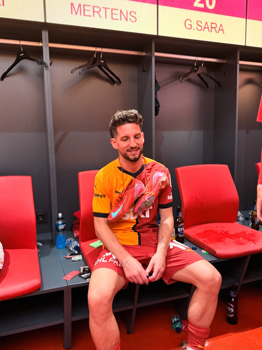 Hoşçakal Dries abi.