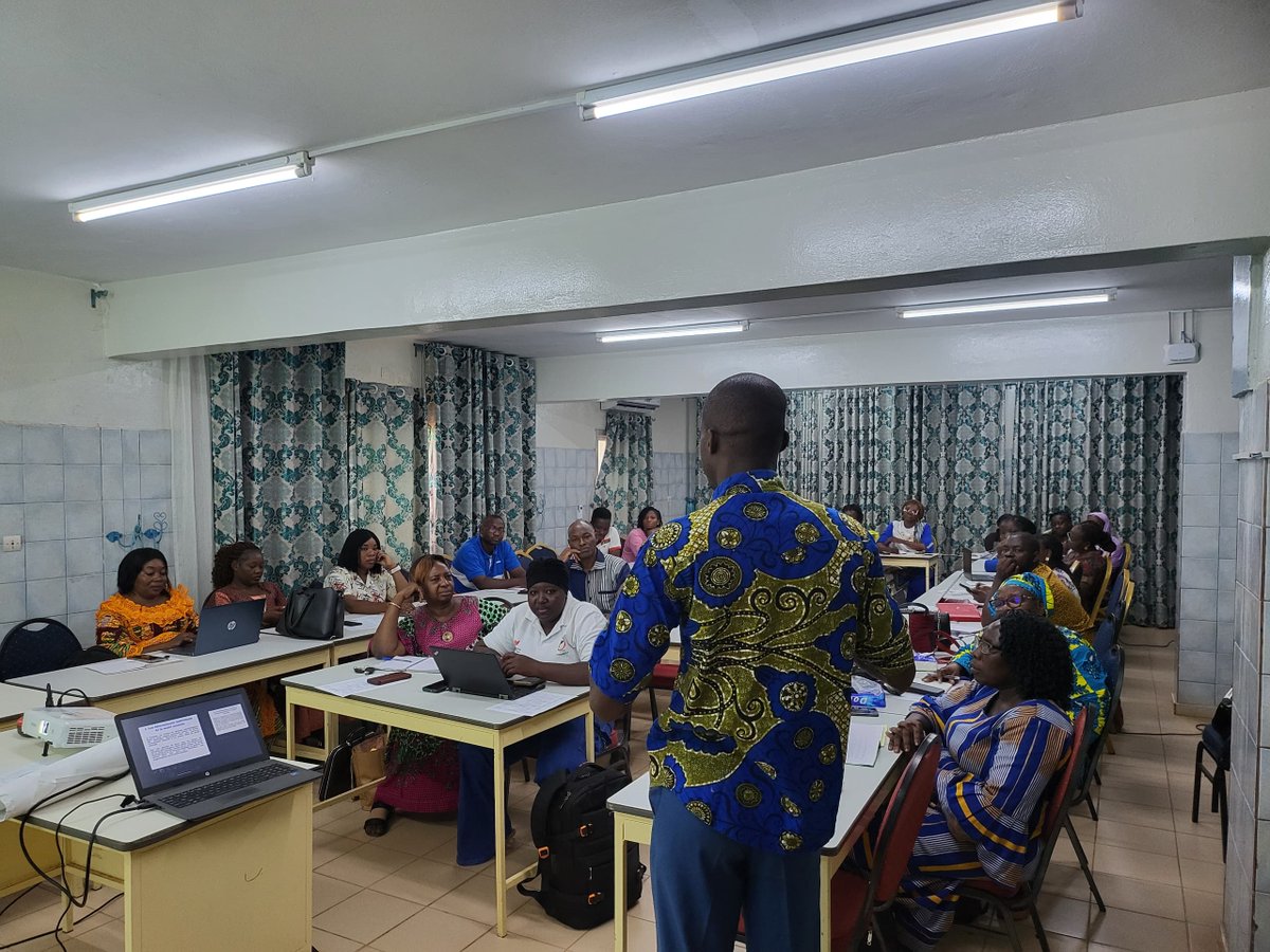 ADEPBF's tweet photo. L'ADEP booste ses équipes ! Du 21 au 23 mai, notre personnel a suivi une formation intense sur la santé mentale à Ouagadougou. Nos équipes sont désormais mieux outillées avec des techniques de gestion du stress et des émotions. Une étape clé pour plus d'impact et de résultats. https://t.co/oS9rORlAYm