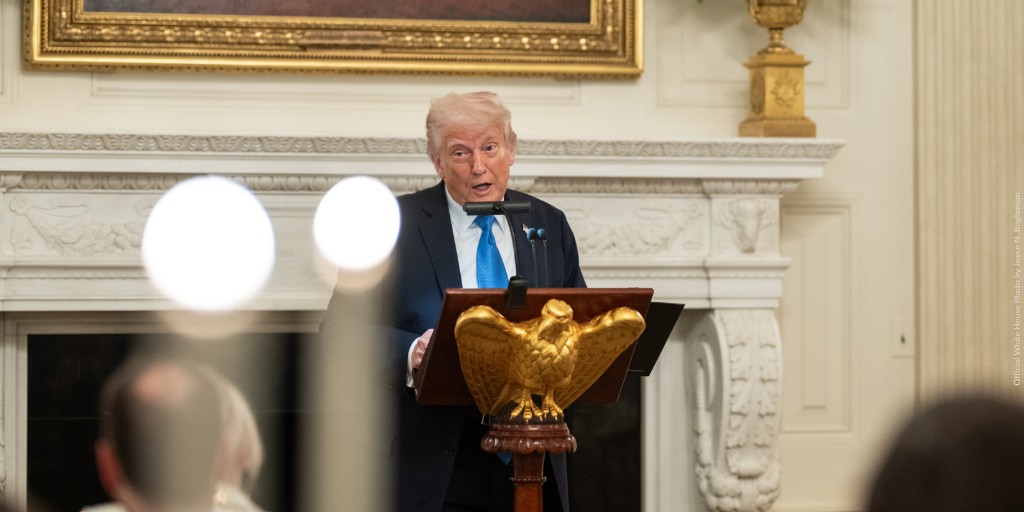 President Trump’s latest batch of pardons and commutations includes a former Arkansas state senator, a Ponzi schemer, and an influence peddler who were all serving time for tax crimes. taxnotes.co/4jrUkKT