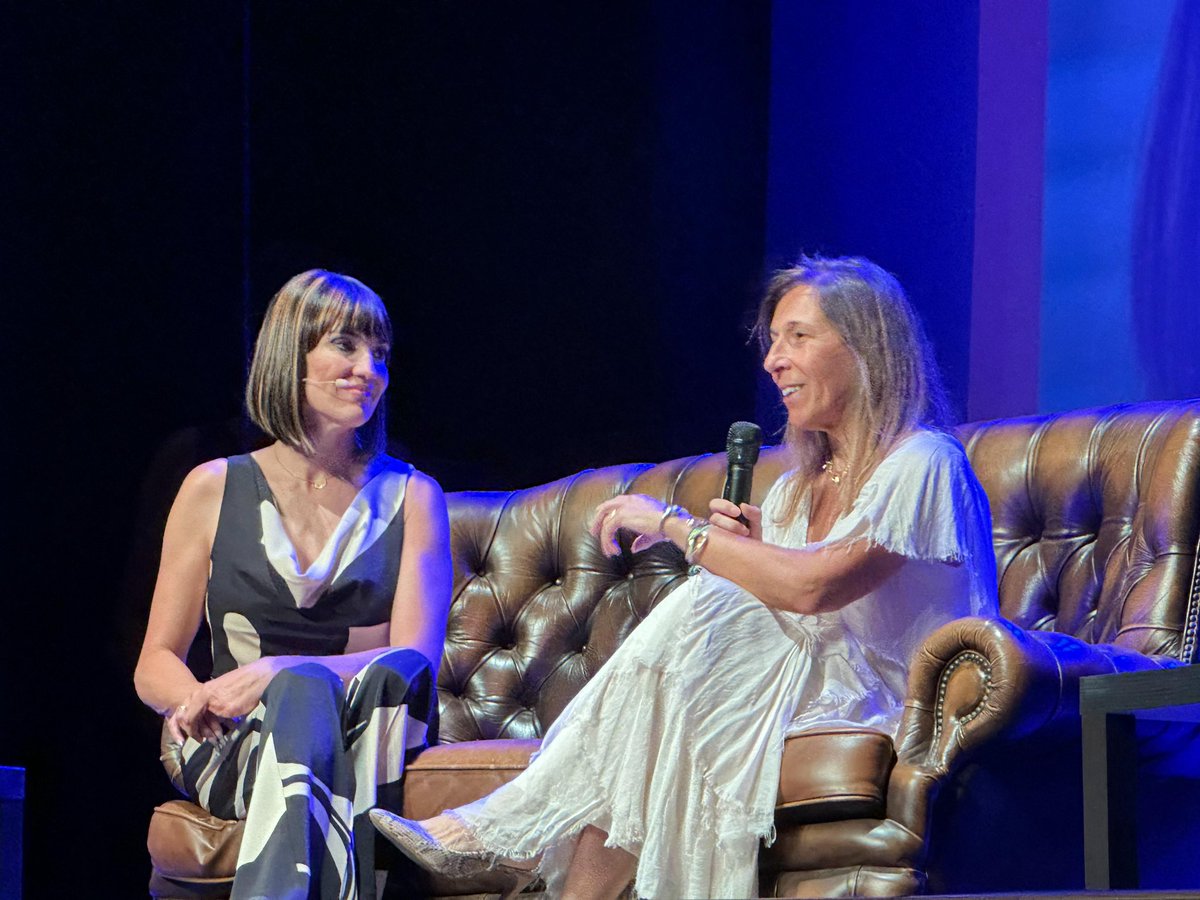 Gracias <a href="/Imbatibles49307/">IMBATIBLES con Fernando Díaz de la Guardia</a> ha sido un placer enorme !!! Así seguimos pa’lante 
<a href="/_IreneVilla_/">Irene Villa ☮️</a>