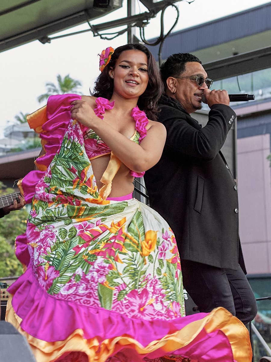 Based in Sydney, available Australia-wide. Your story deserves authentic documentation, wherever it unfolds. Whether it's a wedding or street scene, it's all about the story. ✨ #DocumentaryPhotographer #SydneyBased #EventPhotography  📷